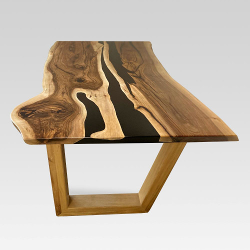 Esstisch "VAAL" | Nussbaum | Epoxidharz | Vollholz